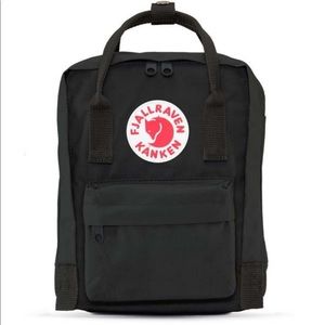 Fjallraven Kanken mini black backpack!!